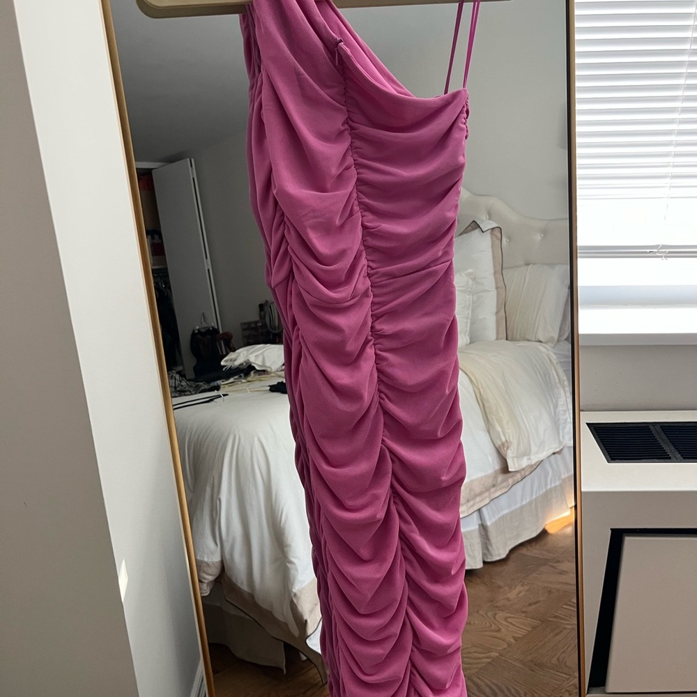 Pink Dress - Picture 3 of 3